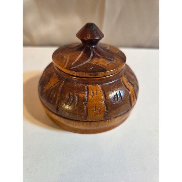 Vintage Hand Carved Wooden Trinket Box w Lid Floral Design Small Jewelry Holder - Picture 1 of 5